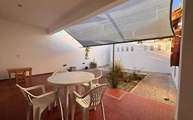 El patio - céntrico con parrilla